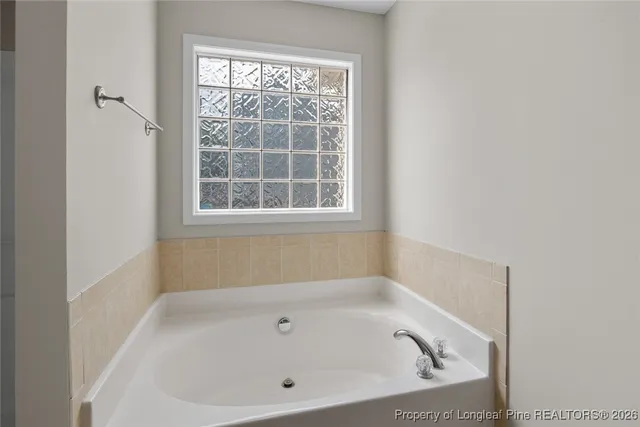 $292,900 | 1411 Seabiscuit Drive, Parkton, NC 28371