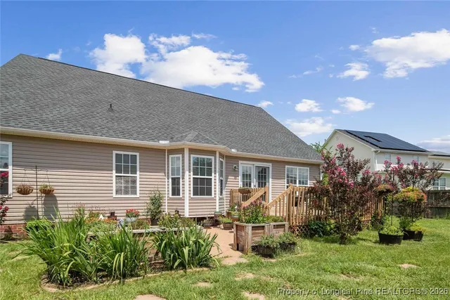 $292,900 | 1411 Seabiscuit Drive, Parkton, NC 28371