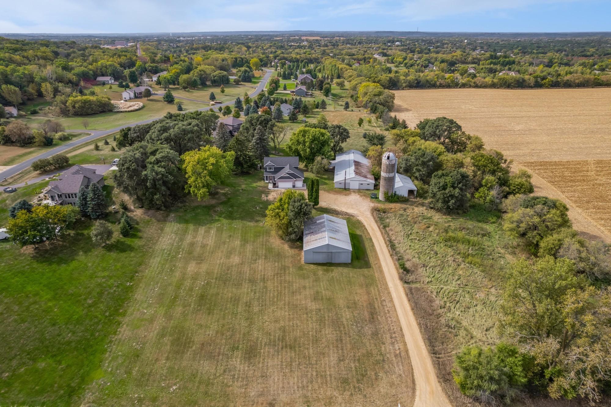 942 Alexander Road Hudson, WI 54016 - Photo 21 of 40 Gallery Image 21