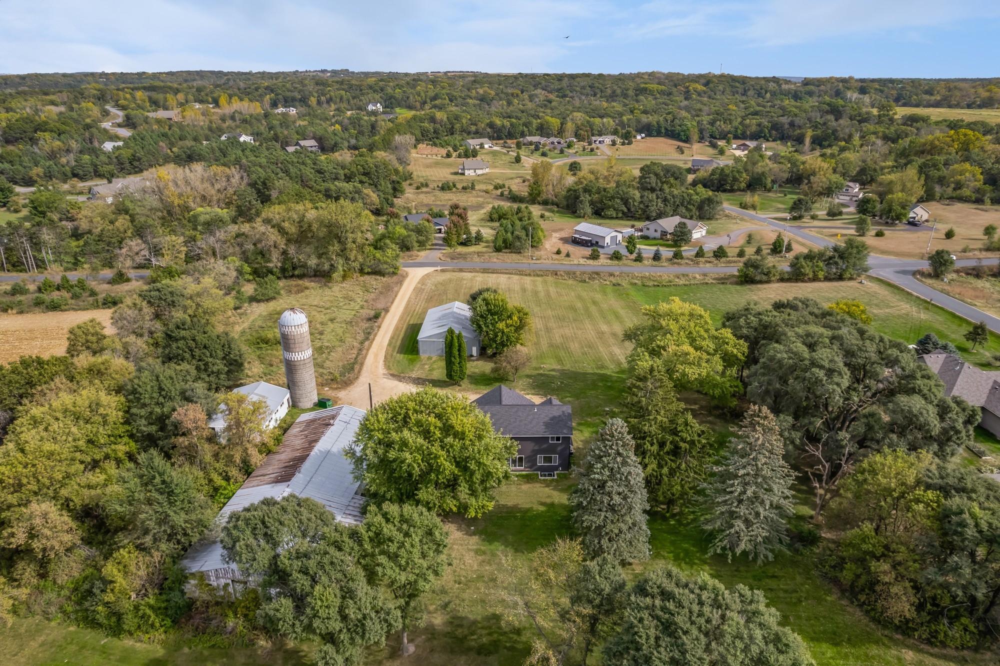 942 Alexander Road Hudson, WI 54016 - Photo 26 of 40 Gallery Image 26