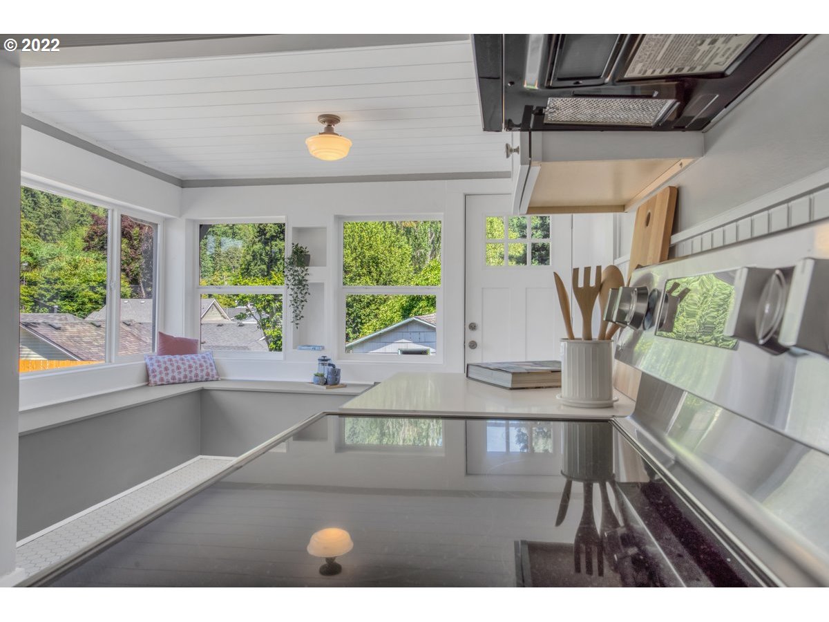 635 Northwest 8th Avenue Camas, WA 98607 - Photo 16 of 27