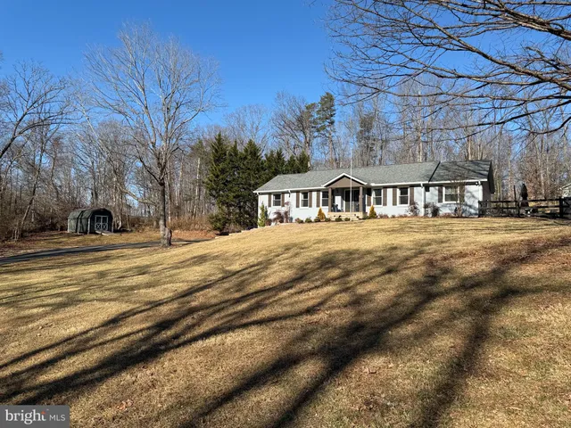 $799,900 | 7326 Stuart Circle, Warrenton, VA 20187