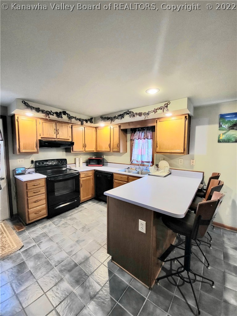 810 Gibbstown Road Letart, WV 25253 - Photo 9 of 22 Gallery Image 9