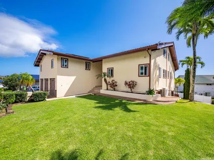$2,550,000 | 1105 Kaluanui Road, Honolulu, HI 96825