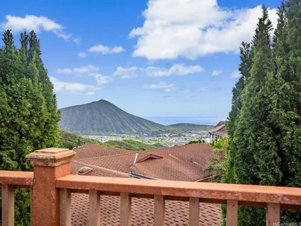 $2,550,000 | 1105 Kaluanui Road, Honolulu, HI 96825