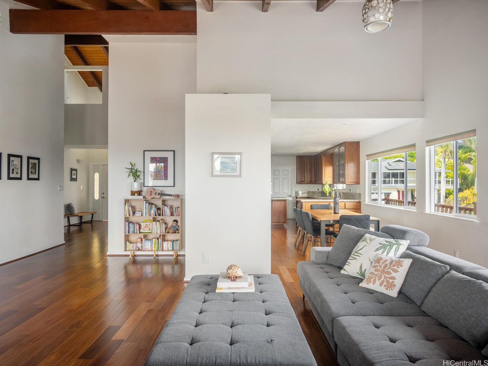 1105 Kaluanui Road Honolulu, HI 96825 - Photo 5 of 25