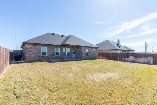 $3,000 | 114 Carriage Hills Parkway, Abilene, TX 79602