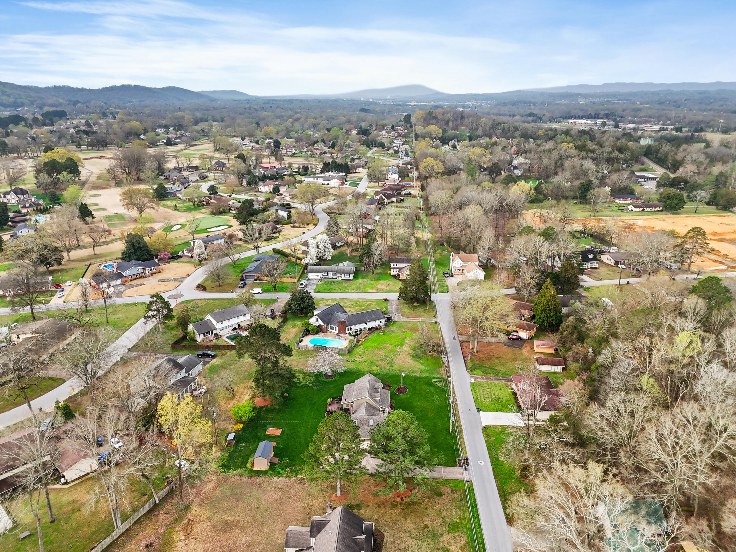 201 Westgate Road Hixson, TN 37343 - Photo 26 of 28 dji_20260311212225_0818_d
