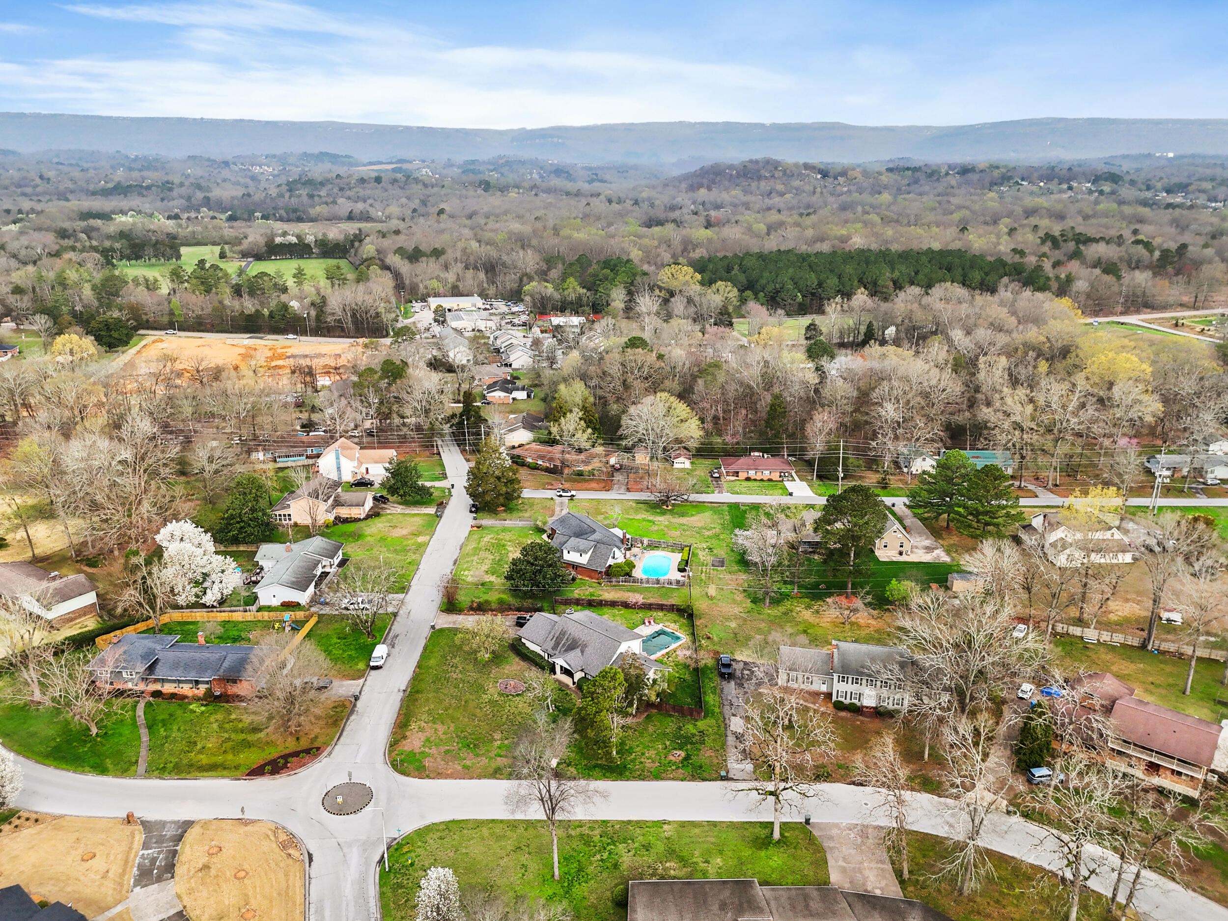 201 Westgate Road Hixson, TN 37343 - Photo 27 of 28 dji_20260311212200_0811_d