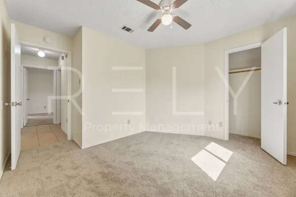 $1,895 | 604 David Curry Drive, Round Rock, TX 78664