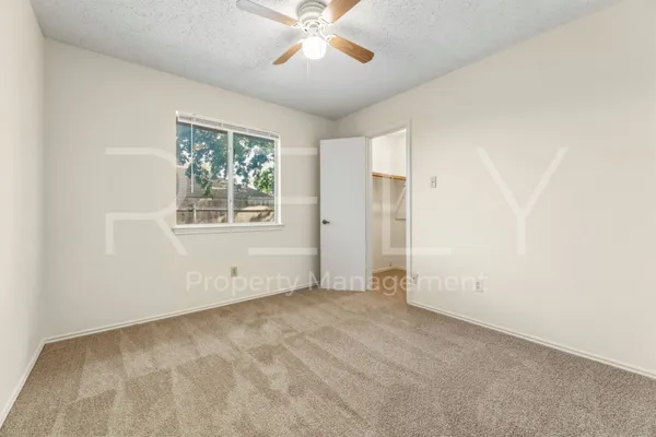 $1,895 | 604 David Curry Drive, Round Rock, TX 78664