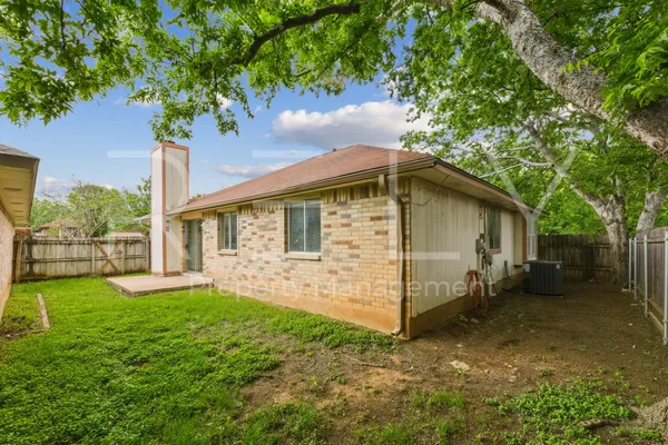 $1,895 | 604 David Curry Drive, Round Rock, TX 78664