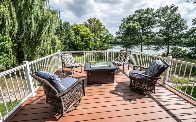 $875,000 | 4525 Alicia Drive, Eagan, MN 55077