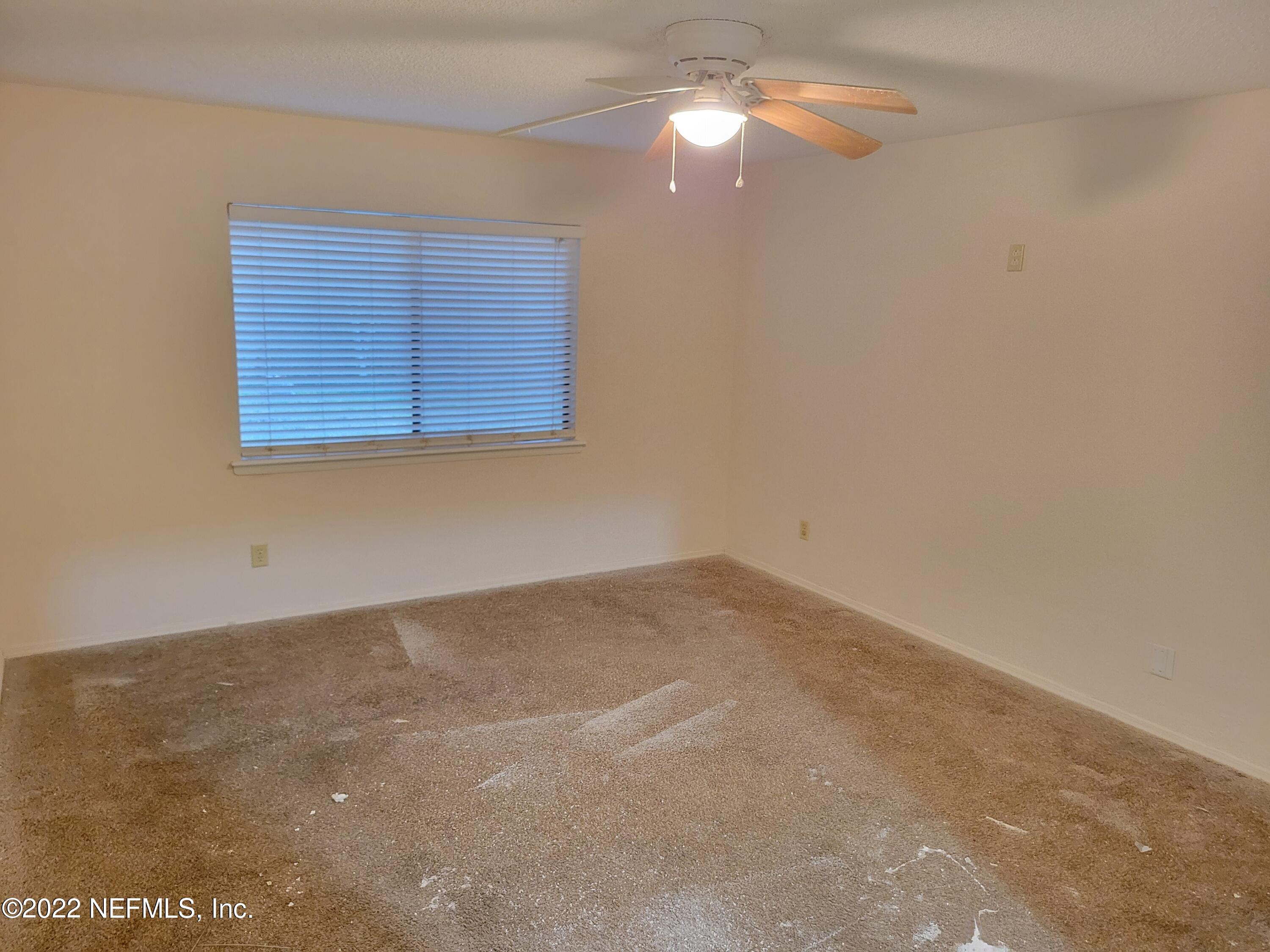 562 George Taylor Street Orange Park, FL 32073 - Photo 14 of 15 20220509_201416