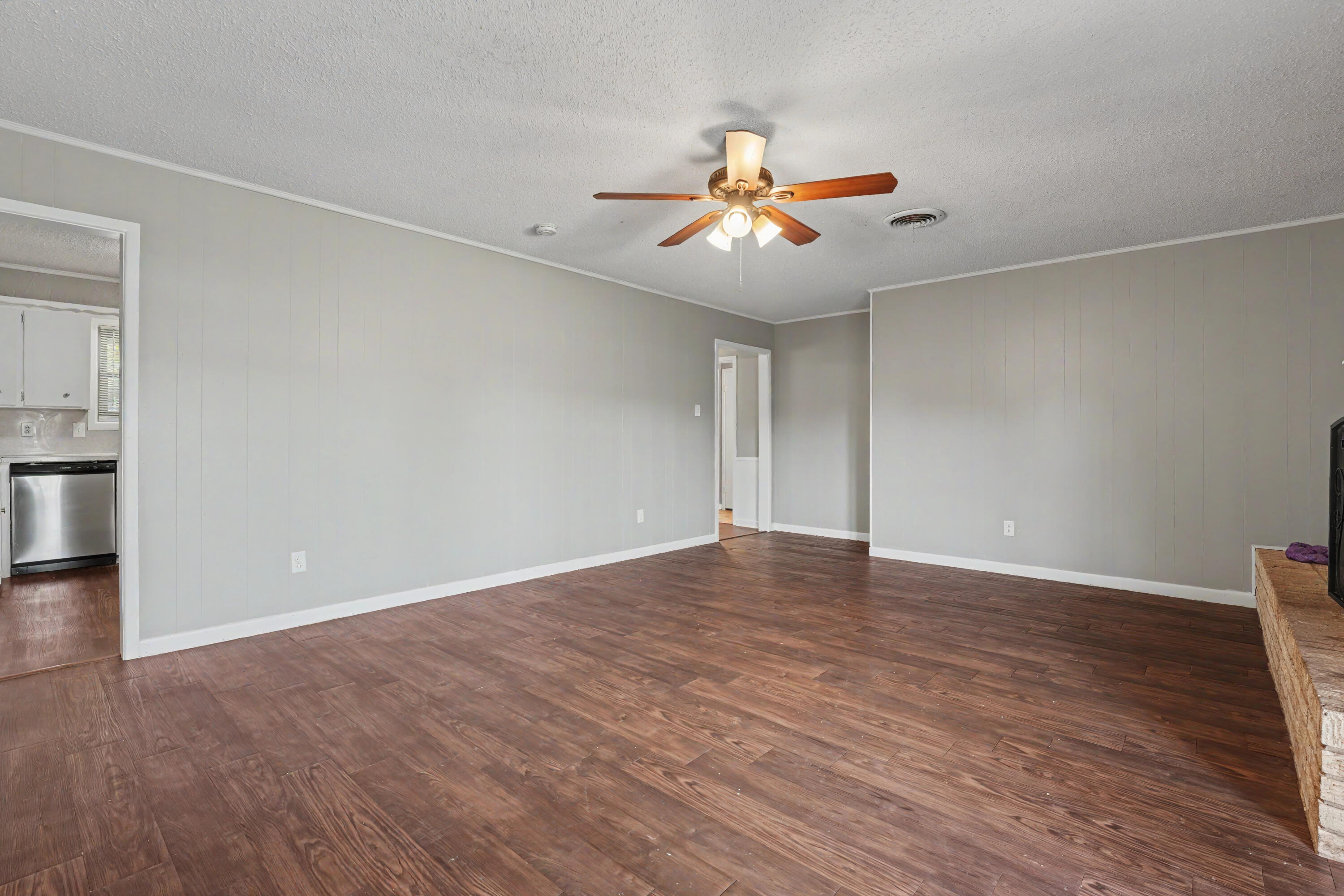 5601 37th Street Lubbock, TX 79407 - Photo 5 of 23 DSC05102
