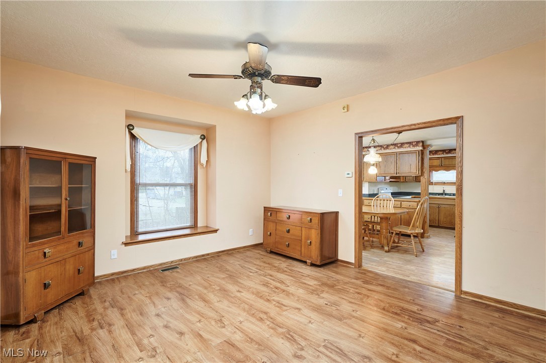 4718 Massillon Road North Canton, OH 44720 - Photo 4 of 27