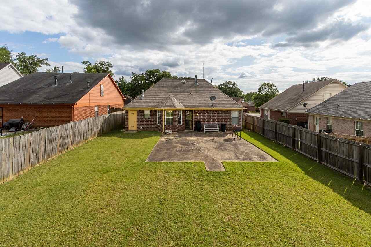 5674 Sycamore Ridge Road Memphis, TN 38134 - Photo 3 of 20