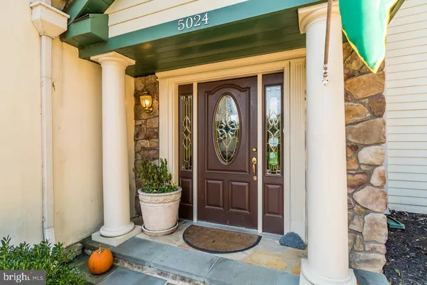 $2,490,000 | 5024 Leeds Manor Road, Hume, VA 22639