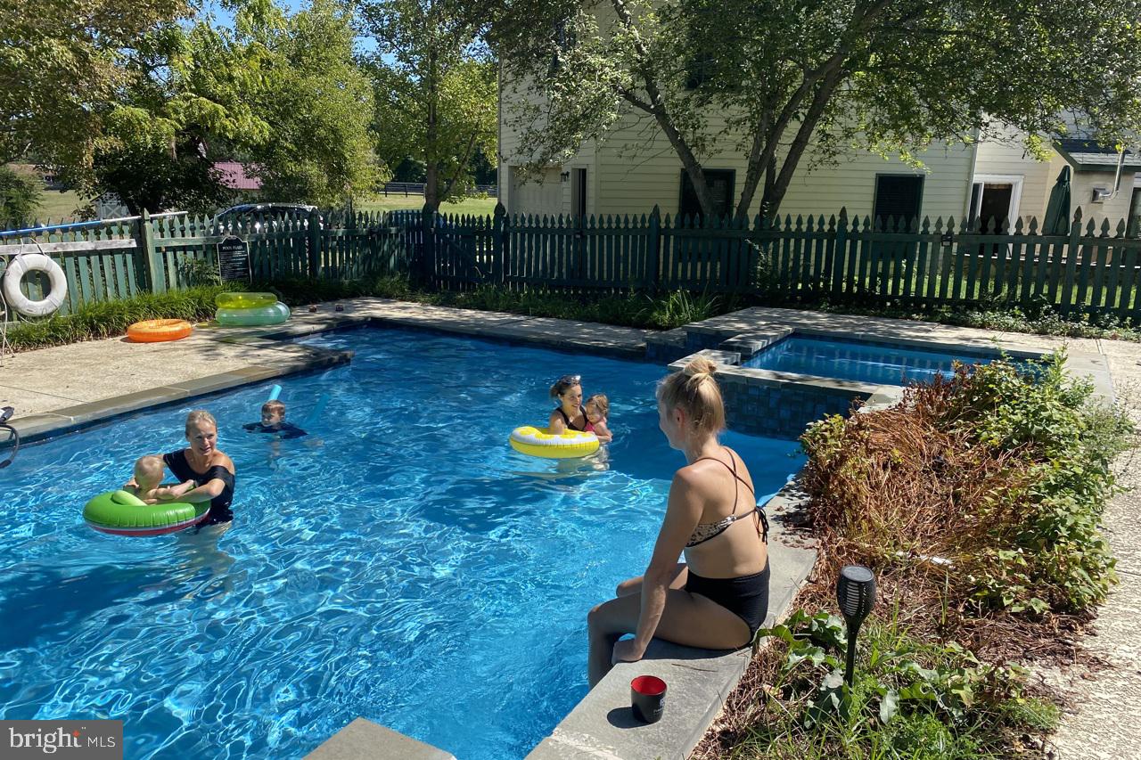 5024 Leeds Manor Road Hume, VA 22639 - Photo 35 of 57 Pool Fun
