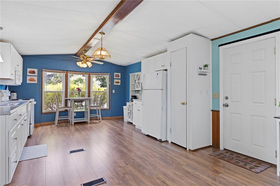 45 Wright Way Coventry, RI 02816 - Photo 17 of 50