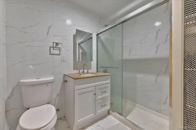 $1,100,000 | 1439 Zerega Avenue | Westchester Village