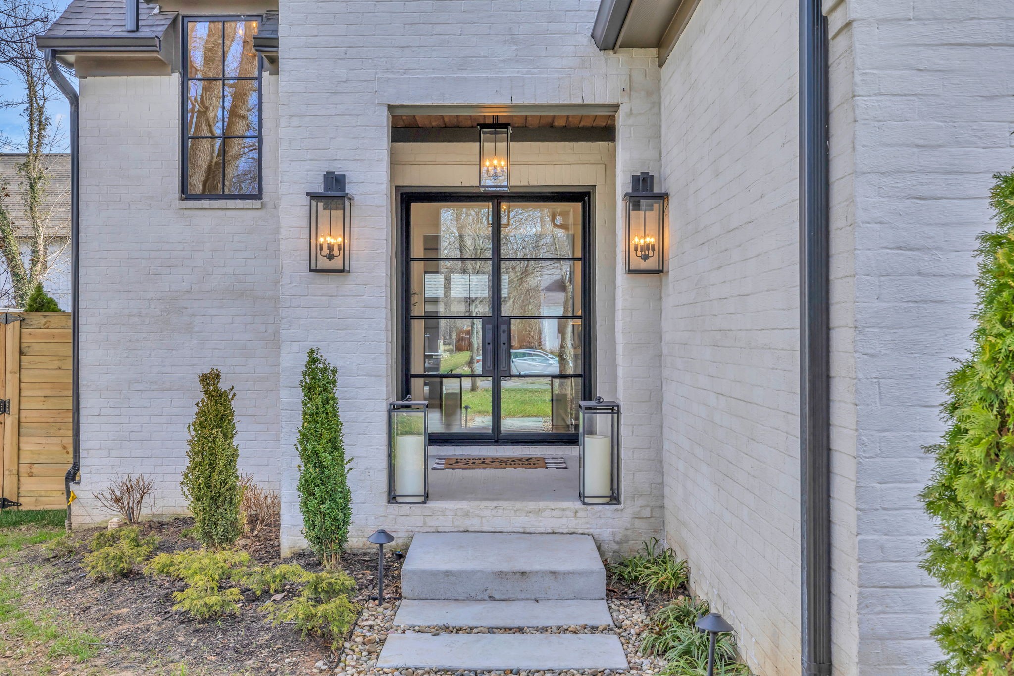 2904 Snowden Road Nashville, TN 37204 - Photo 6 of 69 a front view of a house with a garden