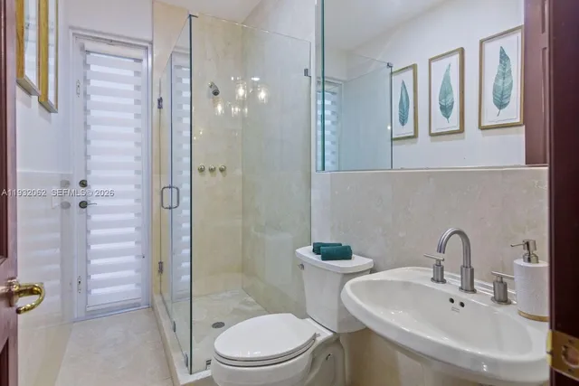 $4,100,000 | 11825 South Mitchell Manor Circle, Pinecrest, FL 33156