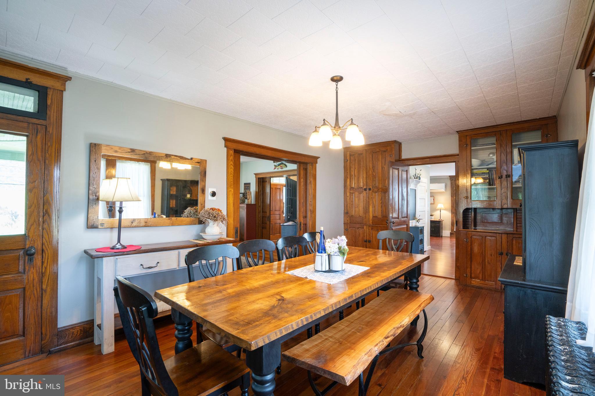 2272 Green Lane Reedsville, PA 17084 - Photo 16 of 76 Dining room - built in cabinetry
