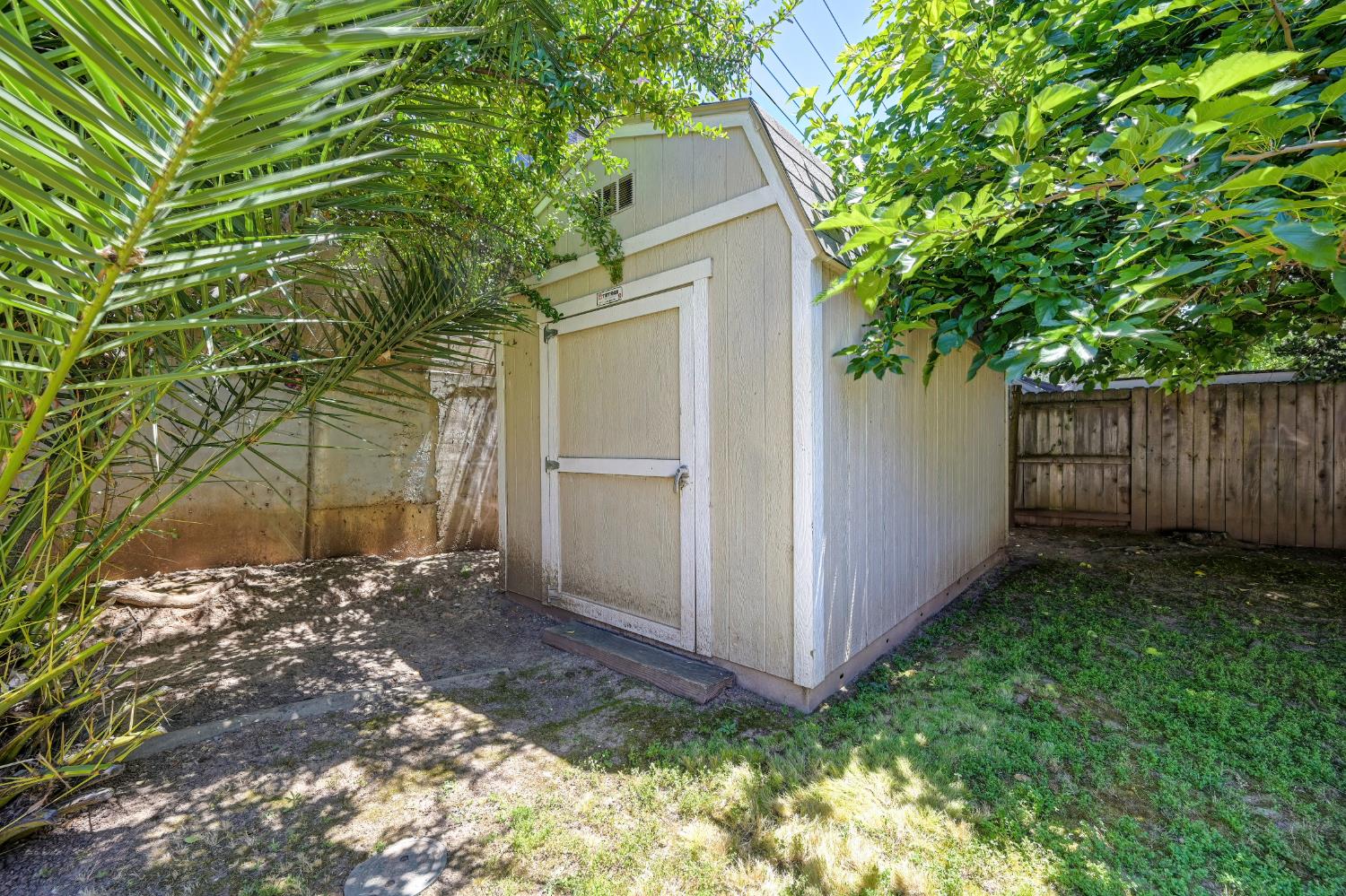 3256 Strevel Way Sacramento, CA 95821 - Photo 33 of 50