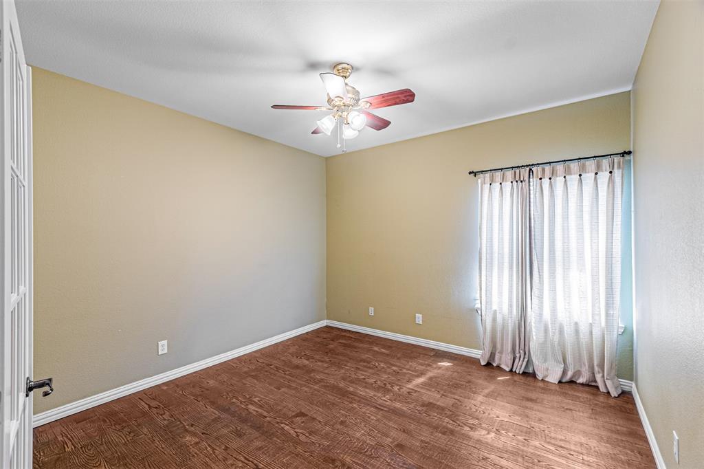 1913 Blue Ridge Drive Flower Mound, TX 75028 - Photo 17 of 40