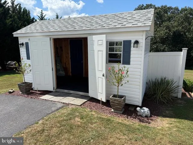 $769,900 | 4710 Gold Finch Drive, Hampstead, MD 21074