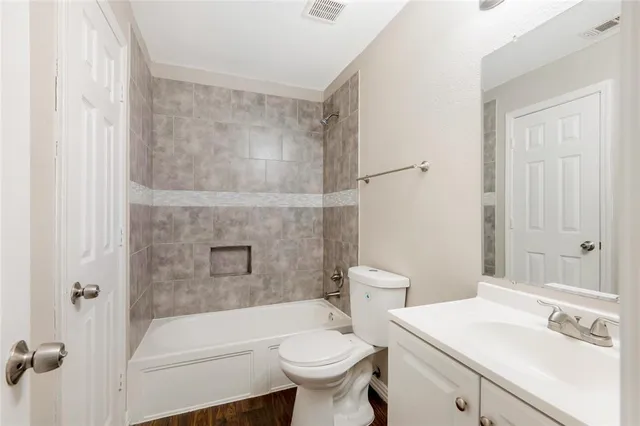 $1,350 | 2735 Purington Avenue, Unit 201, Fort Worth, TX 76103