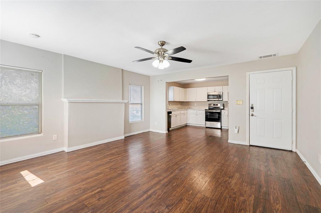 2735 Purington Avenue, Unit 201 Fort Worth, TX 76103 - Photo 7 of 20