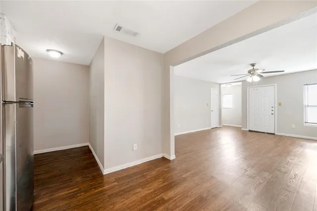 $1,350 | 2735 Purington Avenue, Unit 201, Fort Worth, TX 76103