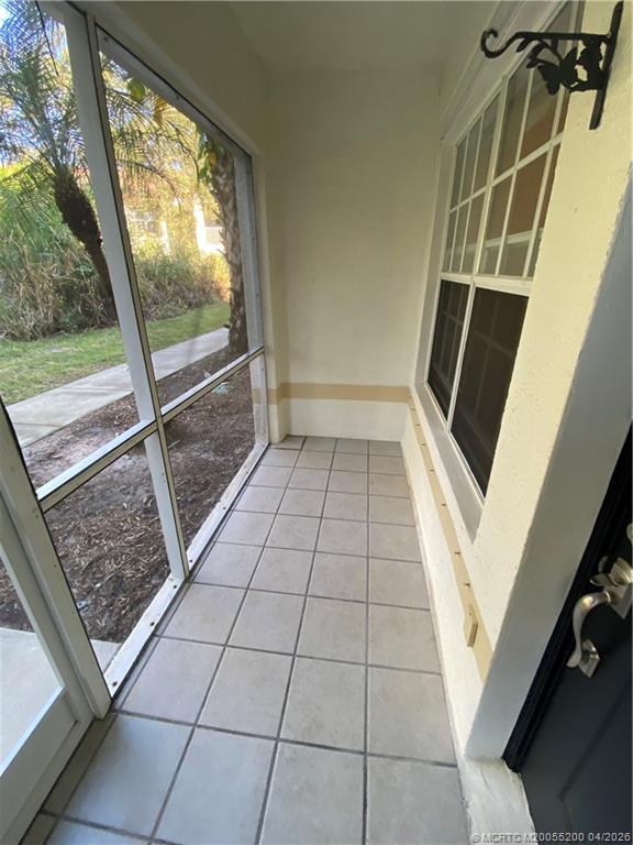 467 Southeast Kitching Circle Stuart, FL 34994 - Photo 4 of 11 a view of a hallway