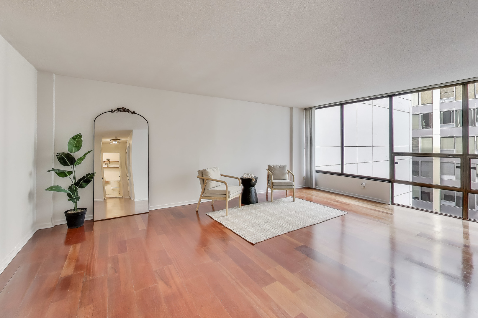 230 East Ontario Street, Unit 2305 Chicago, IL 60611 - Photo 12 of 35