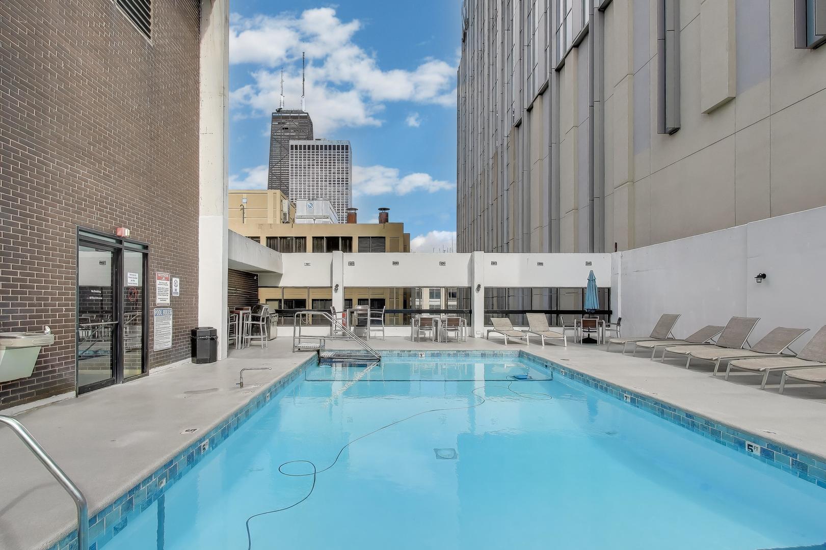 230 East Ontario Street, Unit 2305 Chicago, IL 60611 - Photo 33 of 35