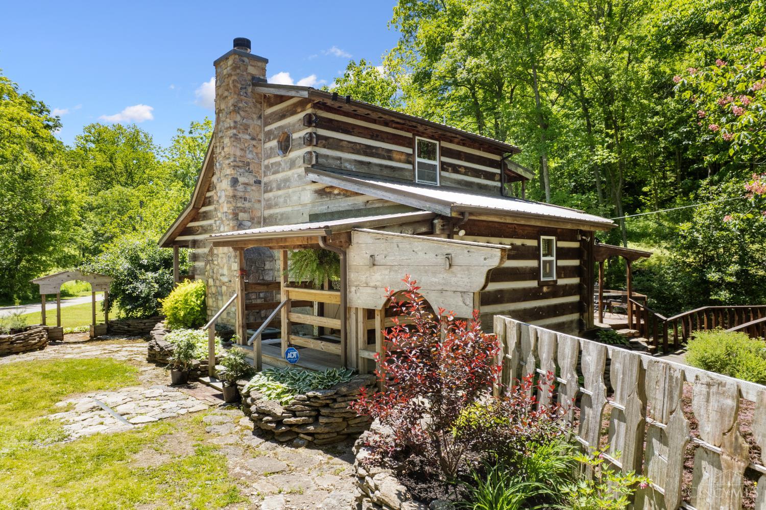 711 Brown Hill Road Manchester, OH 45144 - Photo 4 of 56
