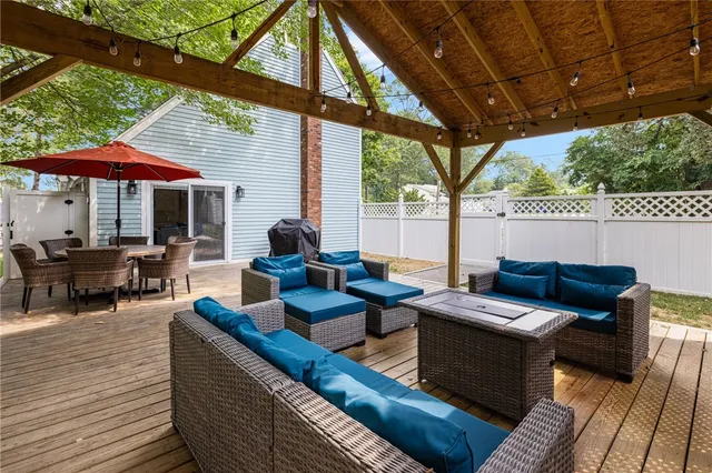 $2,900 | 29 Canterbury Drive, Westerly, RI 02808