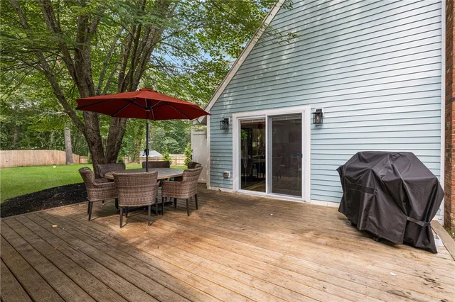 $2,900 | 29 Canterbury Drive, Westerly, RI 02808