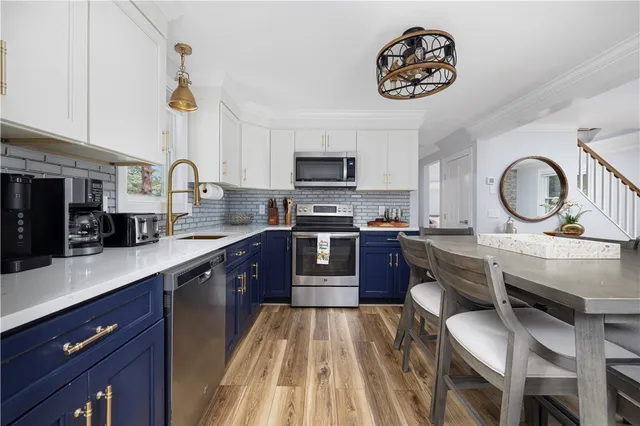 $2,900 | 29 Canterbury Drive, Westerly, RI 02808