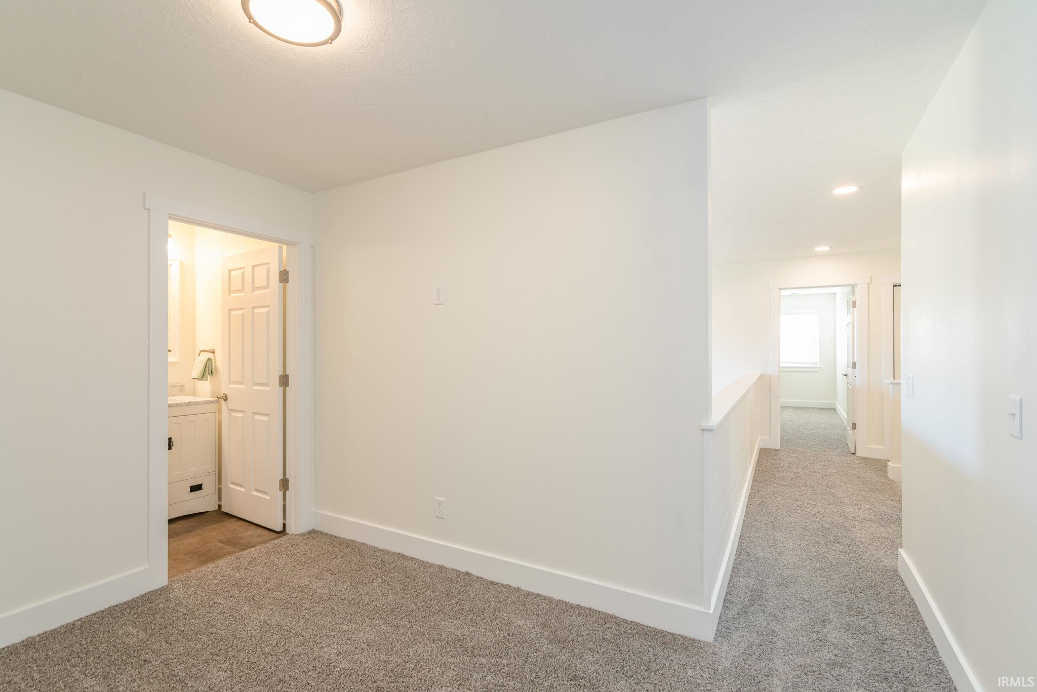 2124 Foxfire Lane Kokomo, IN 46902 - Photo 18 of 32