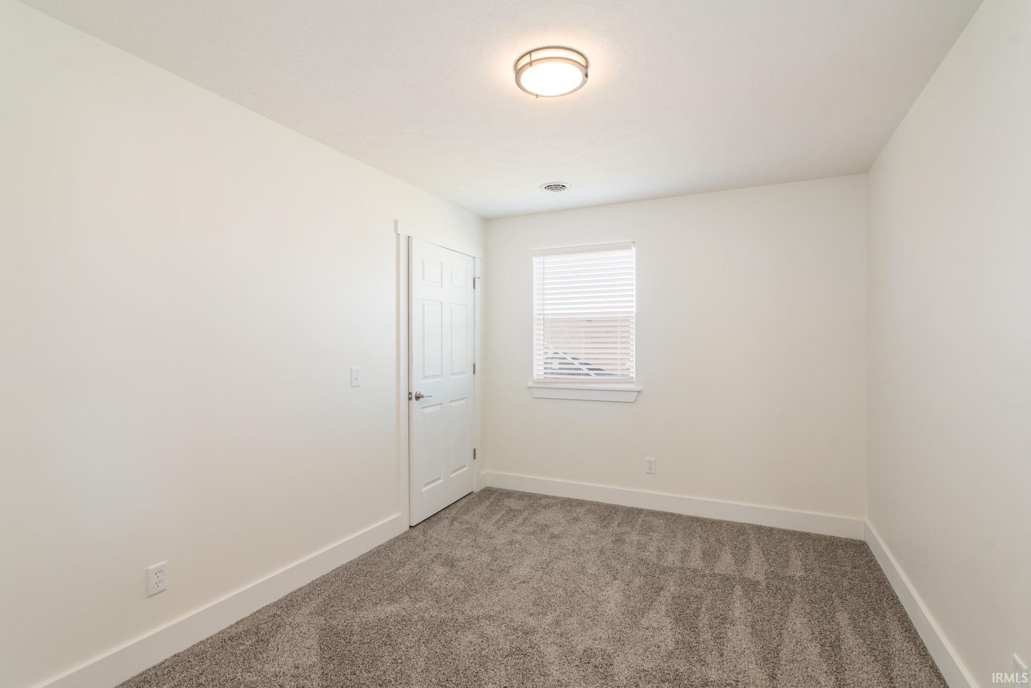 2124 Foxfire Lane Kokomo, IN 46902 - Photo 20 of 32