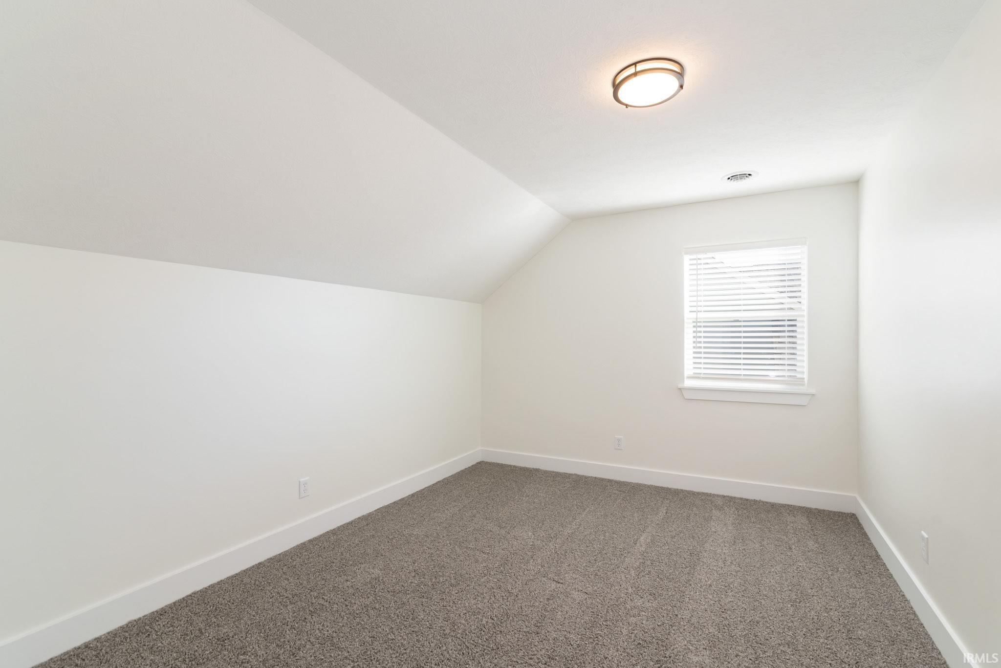 2124 Foxfire Lane Kokomo, IN 46902 - Photo 23 of 32