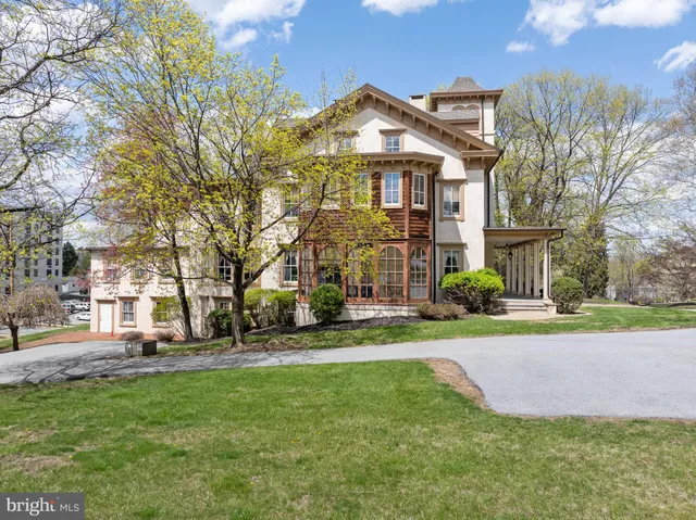 $2,250,000 | 99 Starr Street, Phoenixville, PA 19460