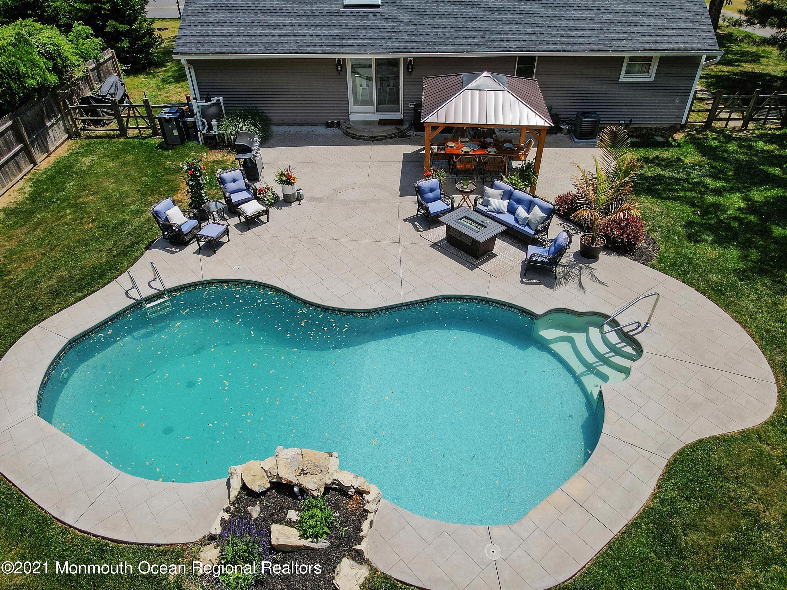 90 Oak Hill Road Middletown, NJ 07701 - Photo 27 of 46 Oakhilldrone10
