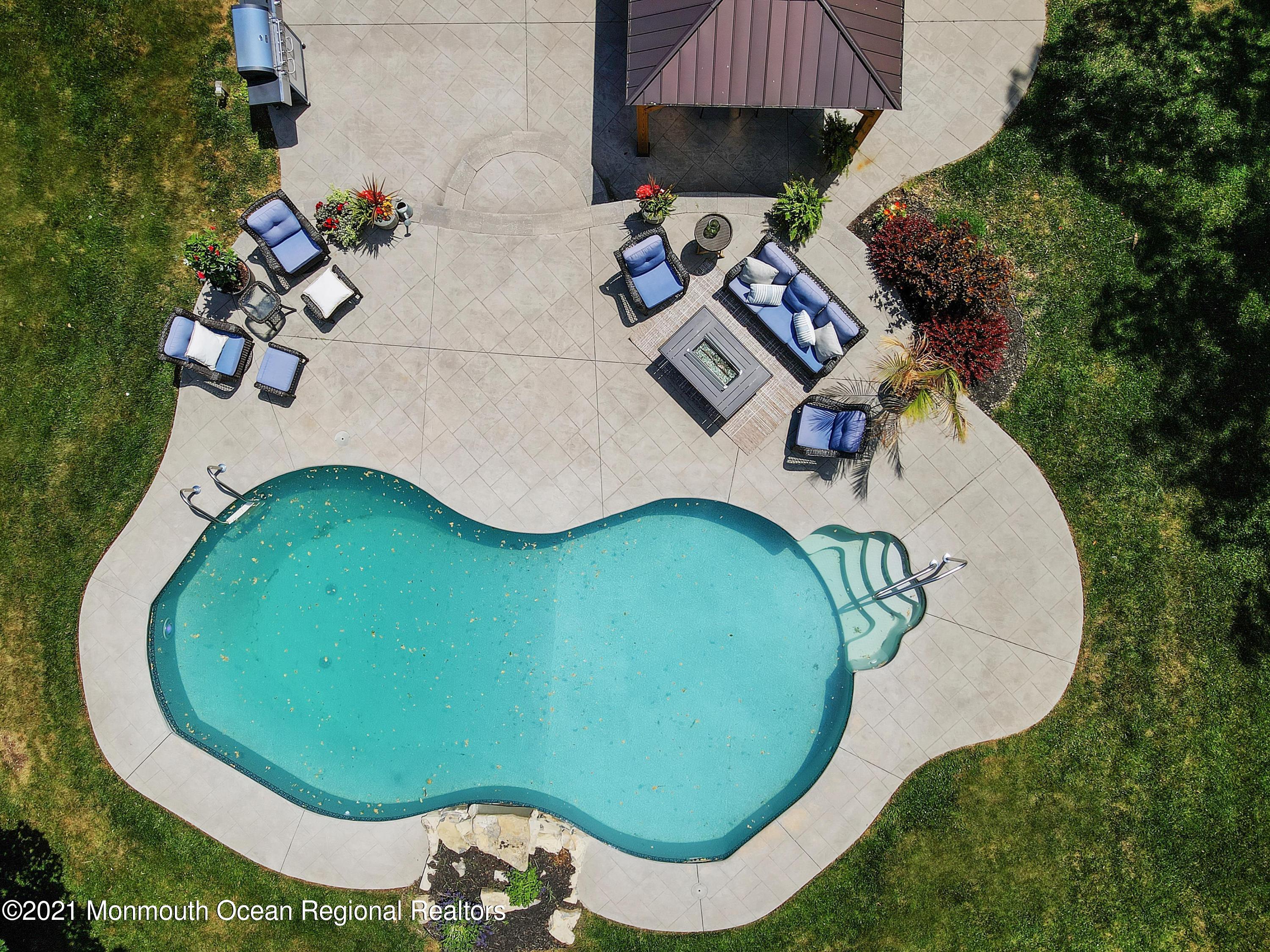 90 Oak Hill Road Middletown, NJ 07701 - Photo 32 of 46 Oakhilldrone9