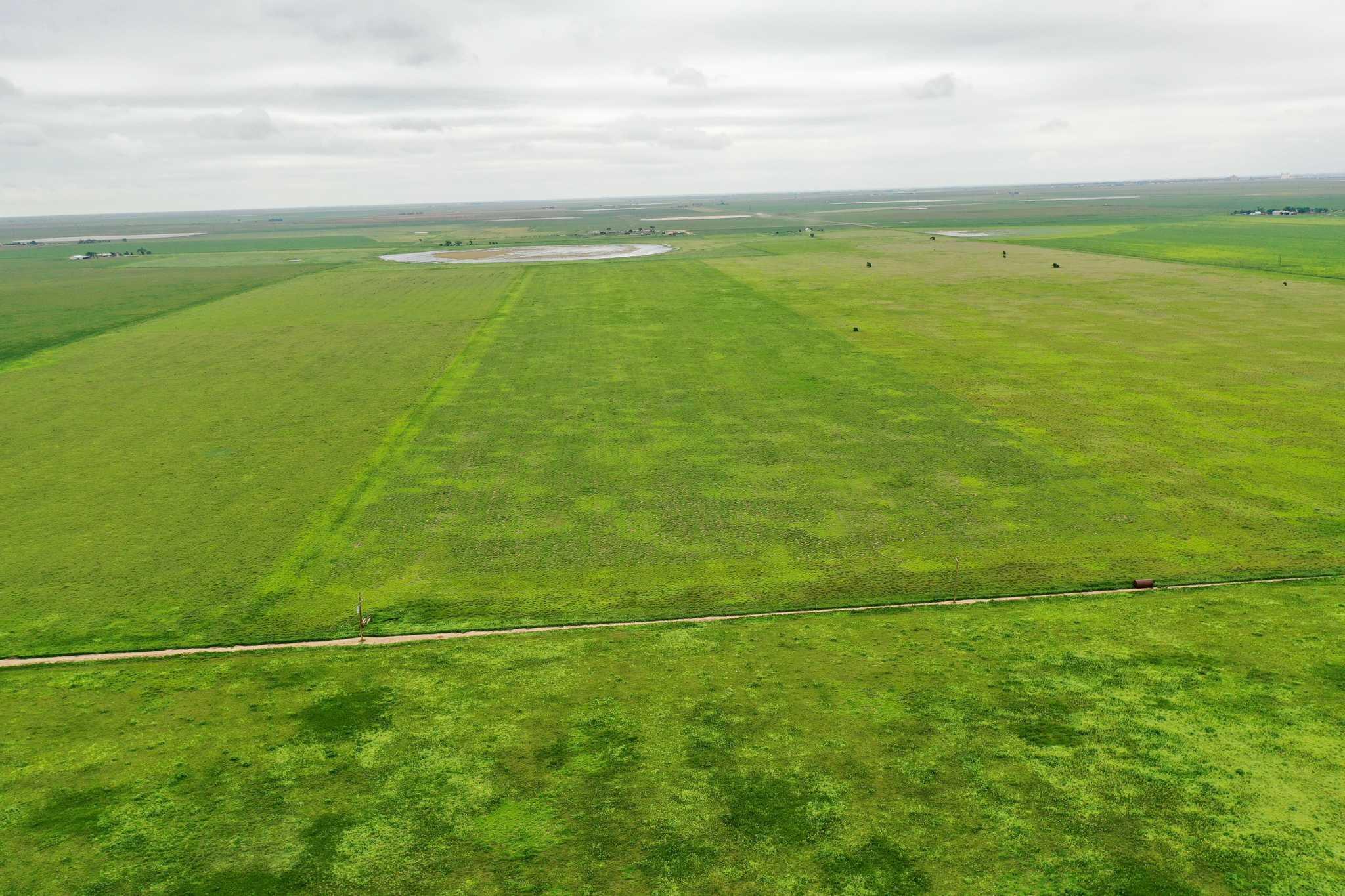 2015 County Road 9 Tulia, TX 79088 - Photo 27 of 33 a view of an ocean and beach