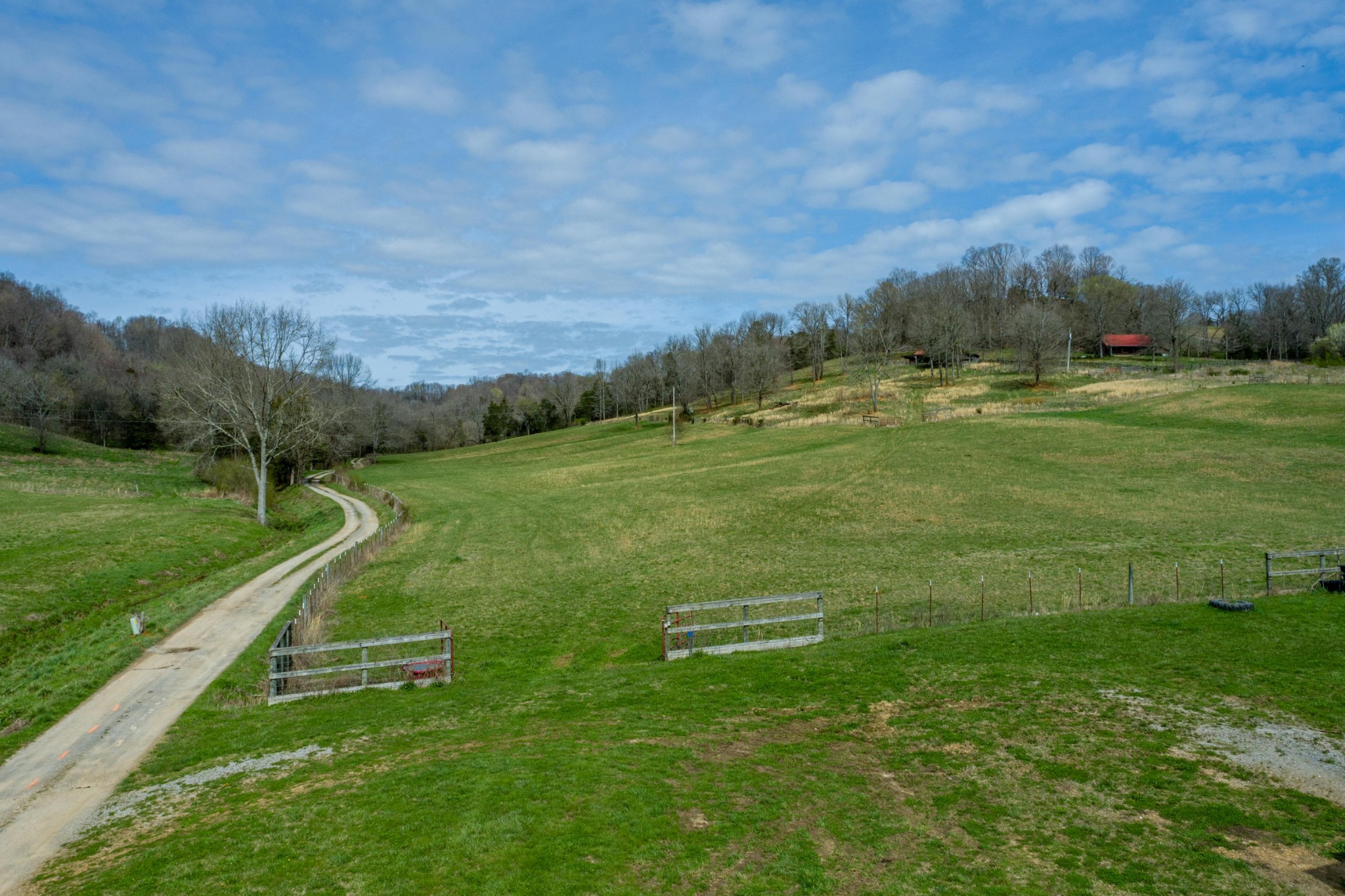 0 Endsley Road Frankewing, TN 38459 - Photo 28 of 31 a view of a golf course with a lake