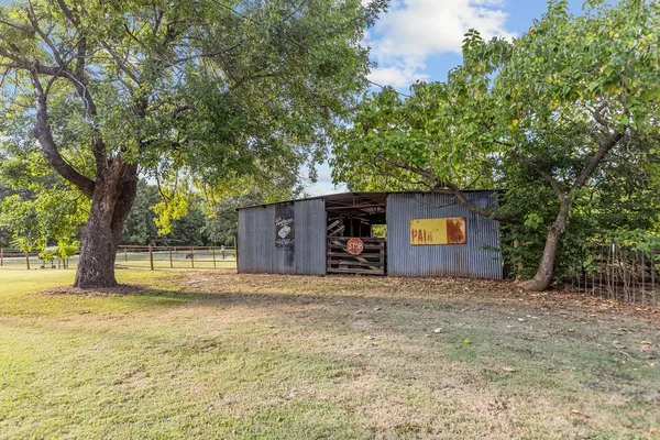 $265,000 | 2868 State Highway North, Clarksville, TX 75426